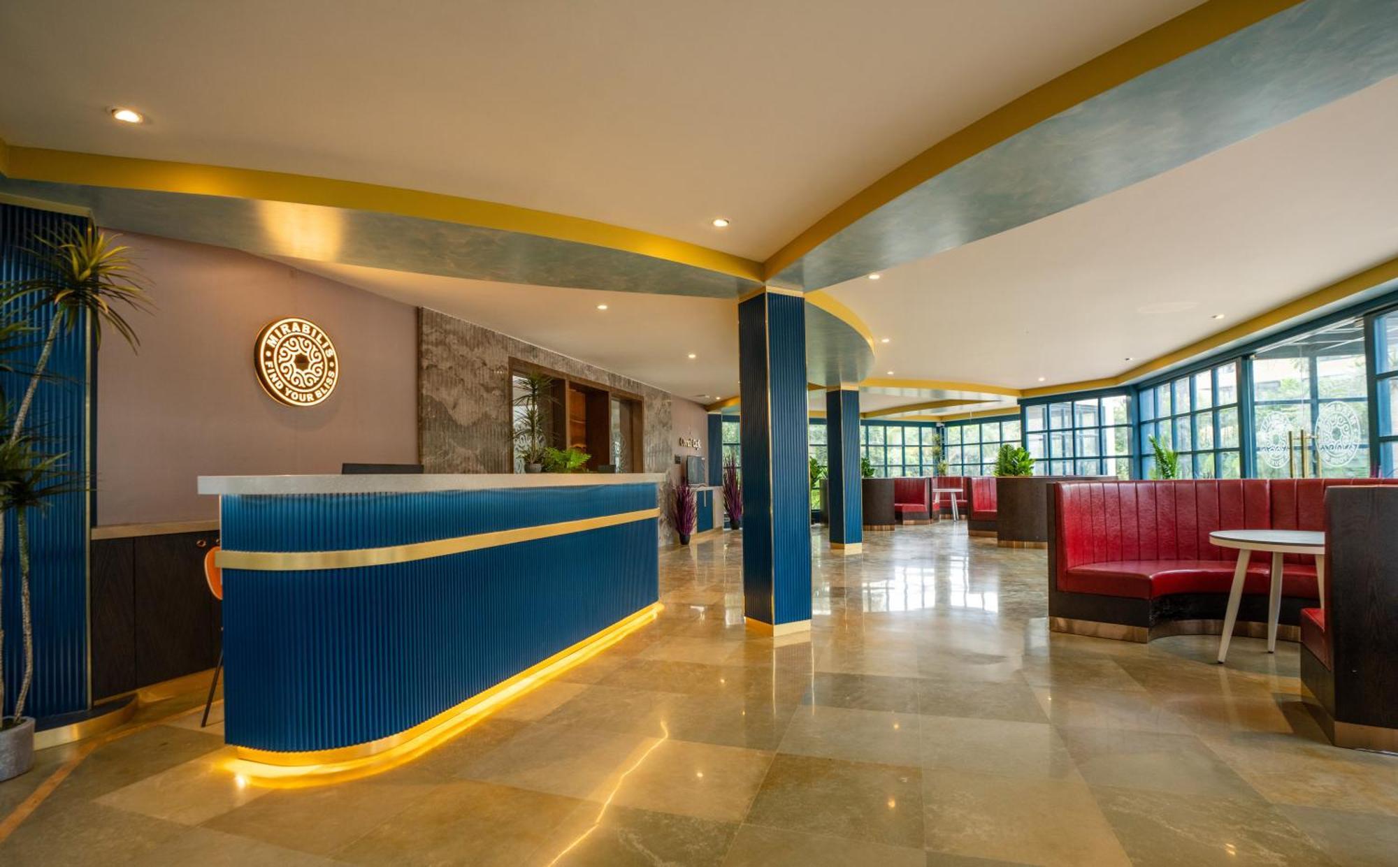 Mstays Ecr By Mirabilis Hotel Chennai Exteriör bild